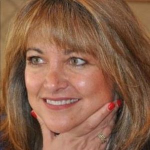 Meet your Posher, Lauri